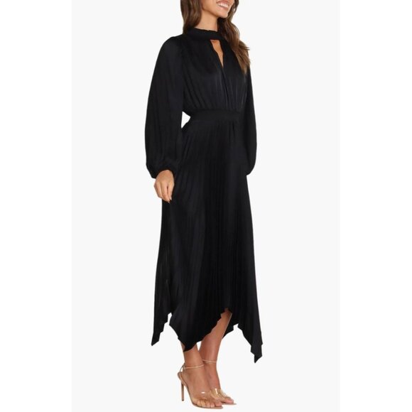 Petal & Pup Black Asymmetrical Dress - Picture 1 of 12